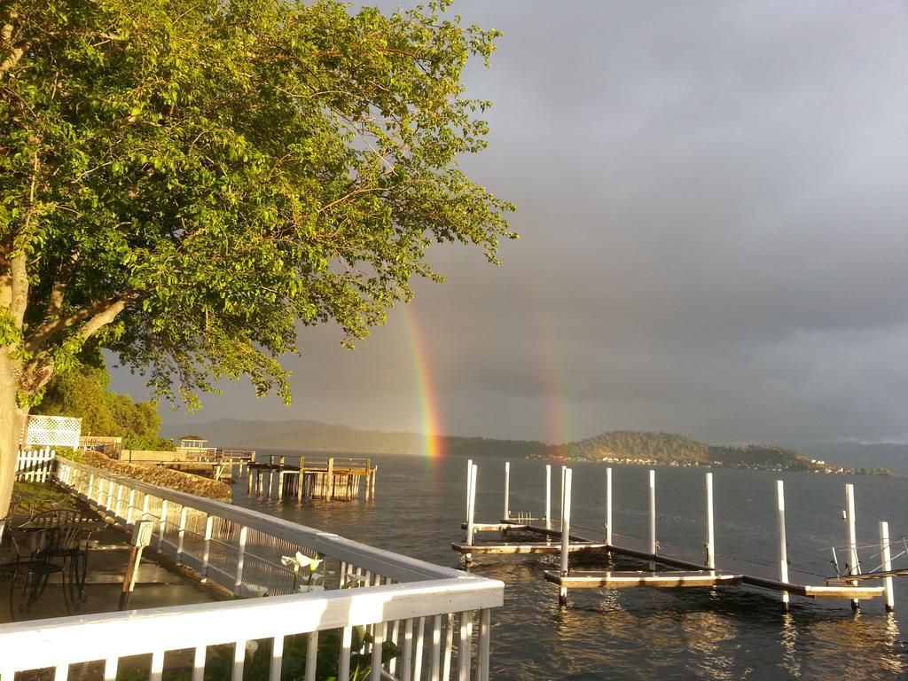 Lake Place Resort Glenhaven Esterno foto