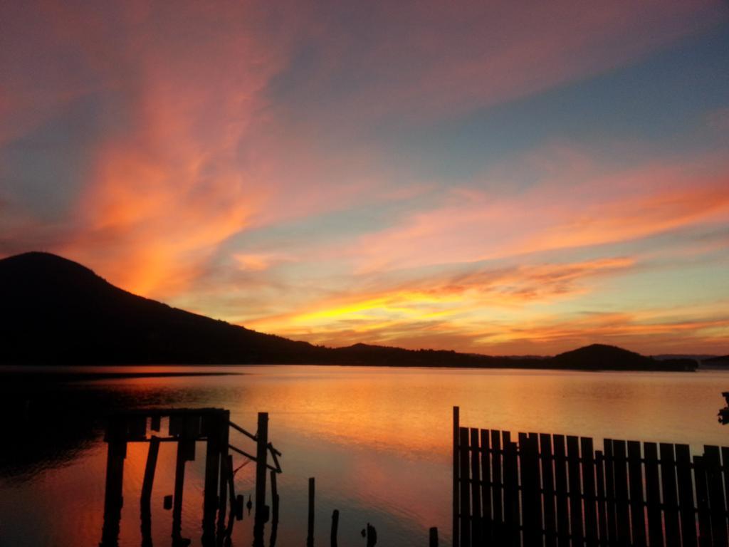Lake Place Resort Glenhaven Esterno foto